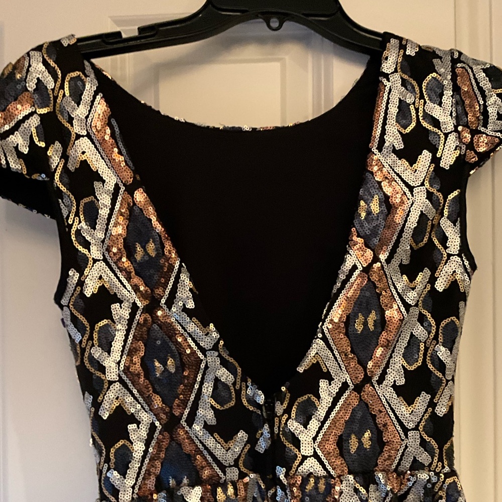 Speechless Elegant Sequin Patterned Dress Size 3 - image 5